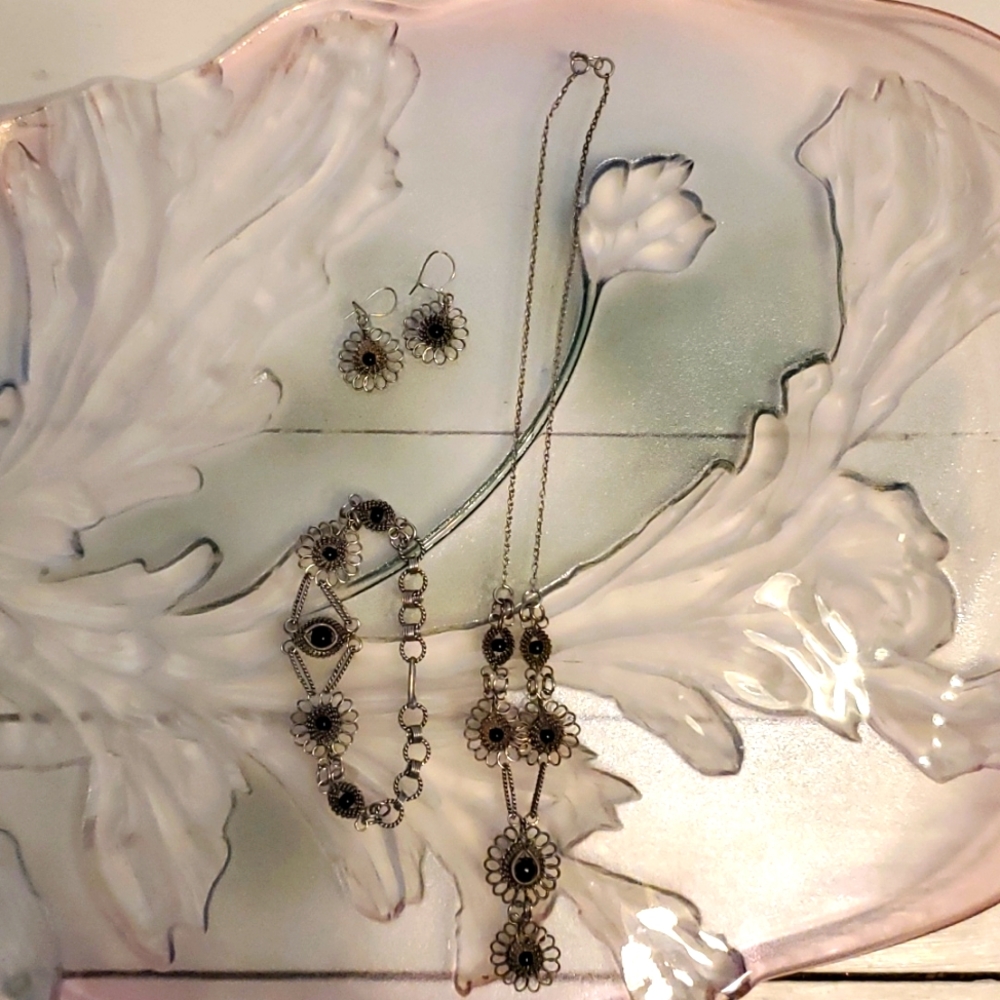 Vintage Jewelry Set: Necklace, Bracelet and Earrings, Silver with Black Beads